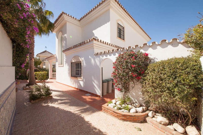 Torrenueva, Mijas Costa is een geweldige locatie om te wonen - prachtige familie villa voor 885.000 euro